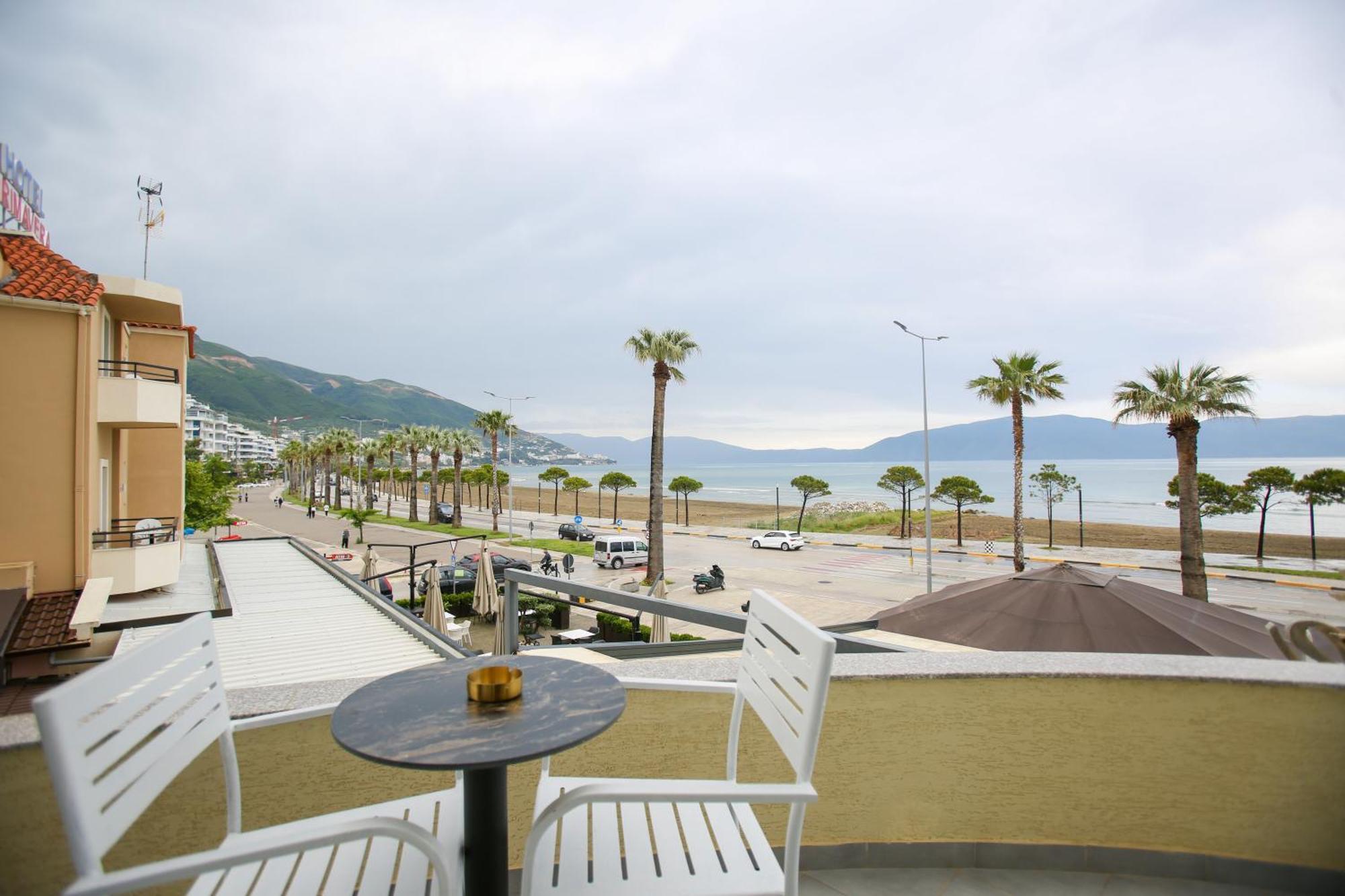 Vala Boutique Hotel Vlorë Екстериор снимка