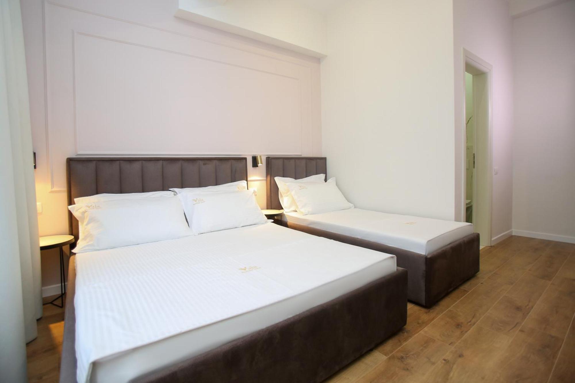 Vala Boutique Hotel Vlorë Екстериор снимка