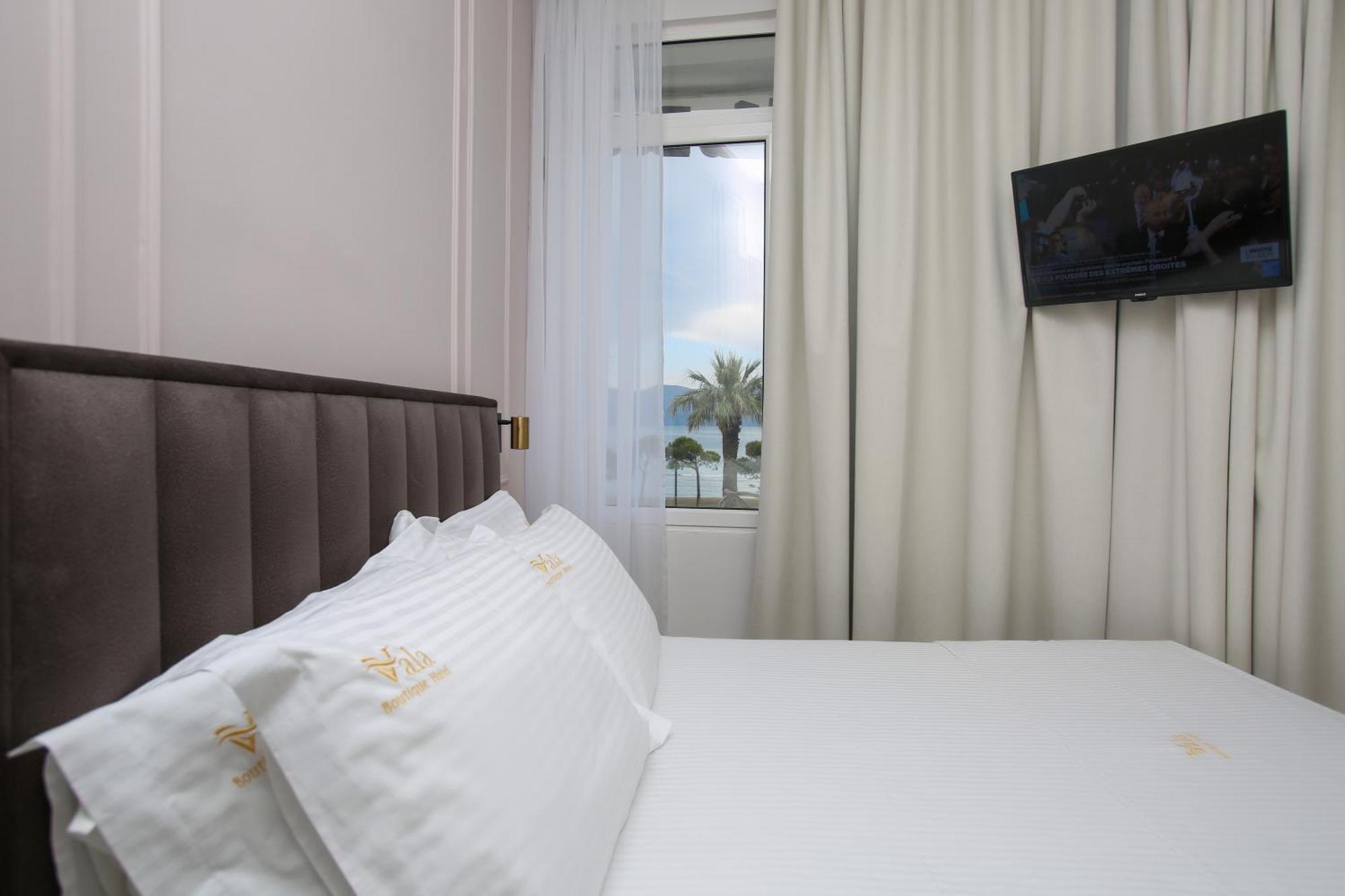Vala Boutique Hotel Vlorë Екстериор снимка